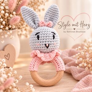Gehäckelte Rassel Hase